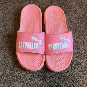 💗Pink Puma Slides💗
